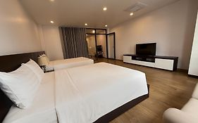 The Nova Hotel & Apartment